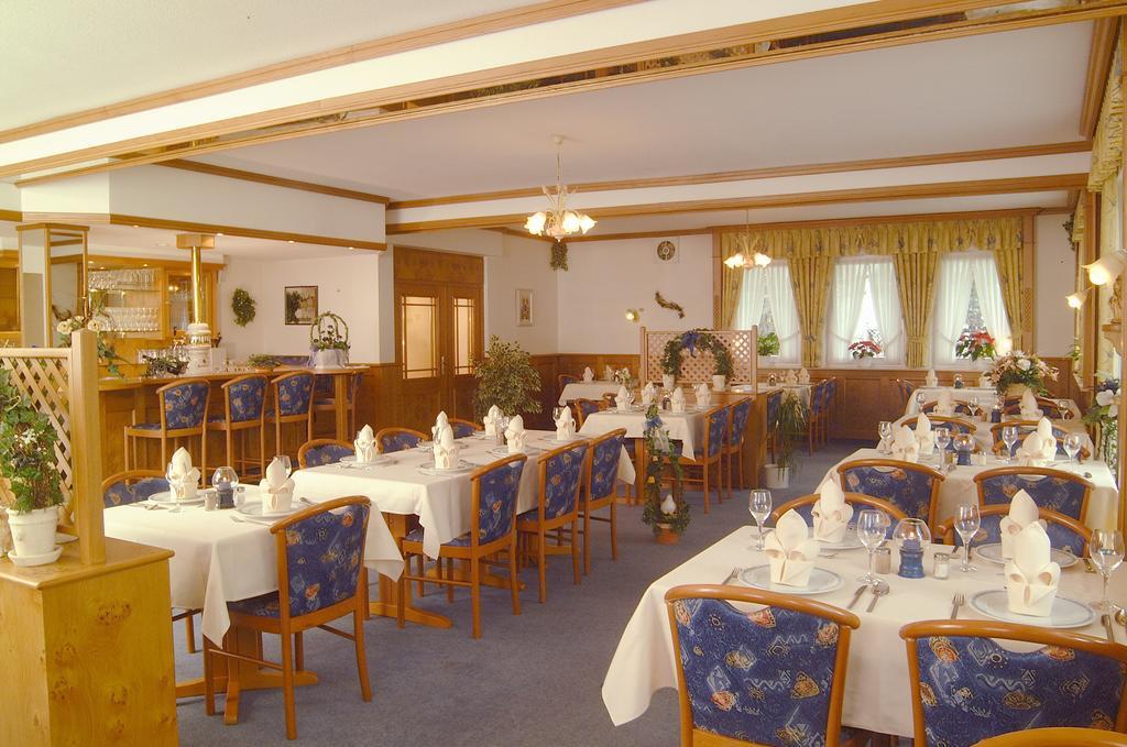 Hotel Flurschuetz Леннештадт Екстер'єр фото